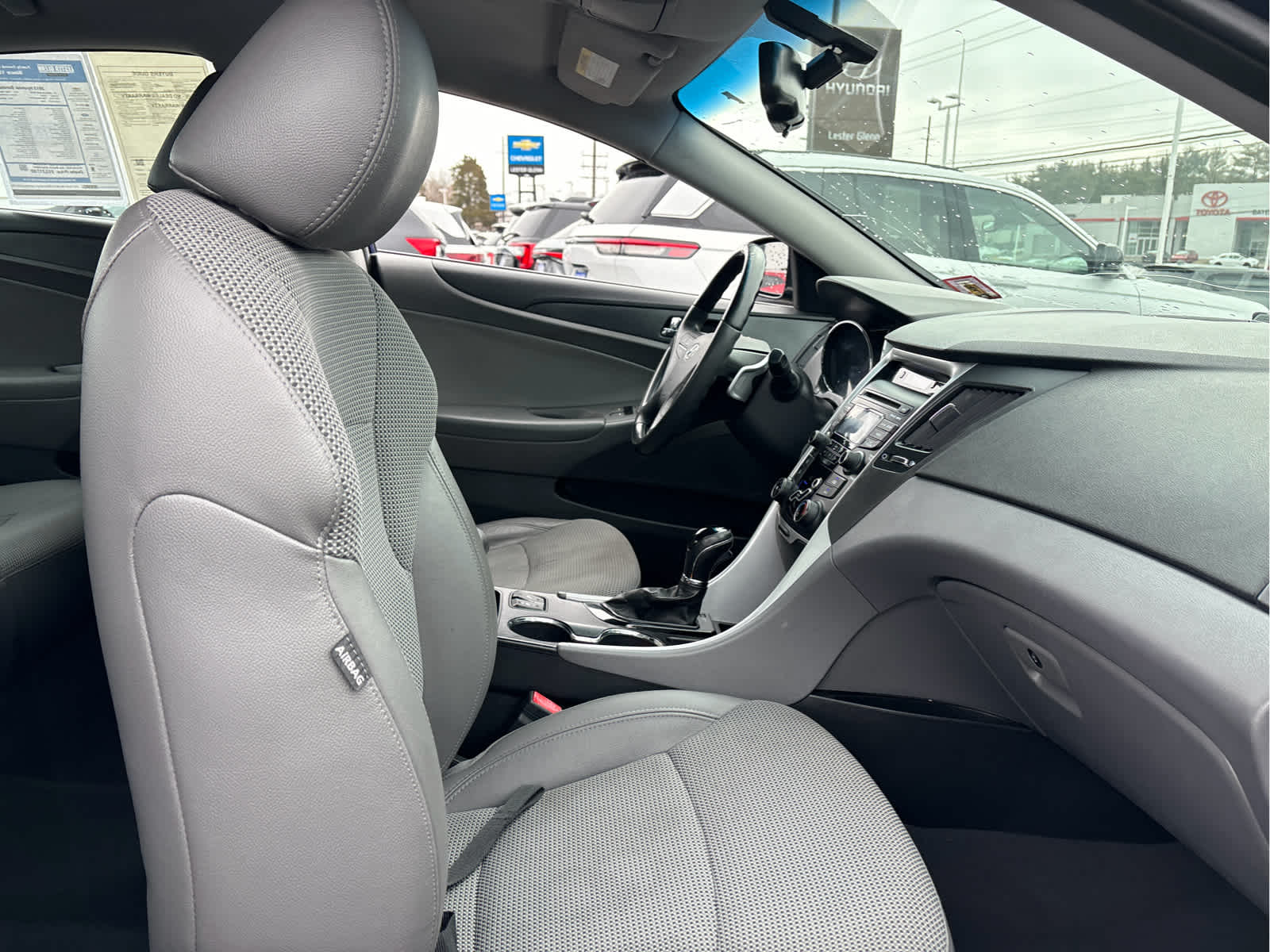 2013 Hyundai SONATA SE