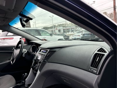 2013 Hyundai SONATA SE
