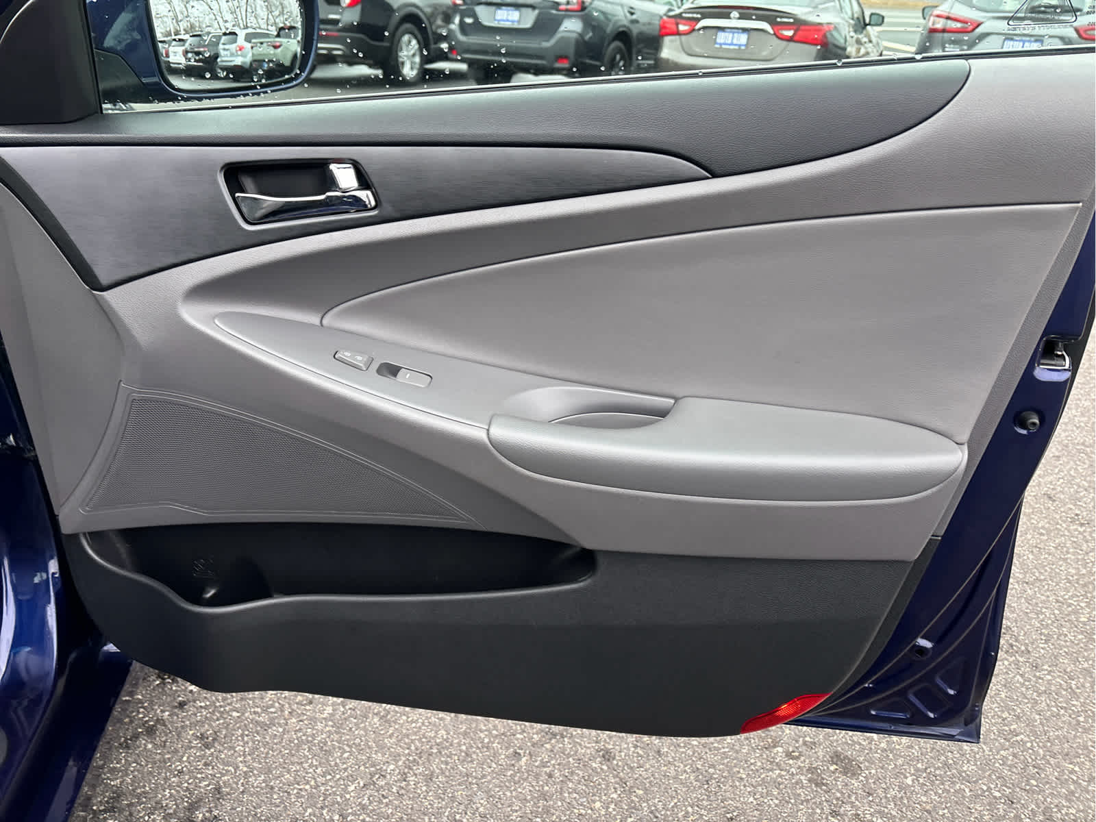 2013 Hyundai SONATA SE