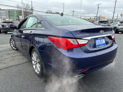 2013 Hyundai SONATA SE
