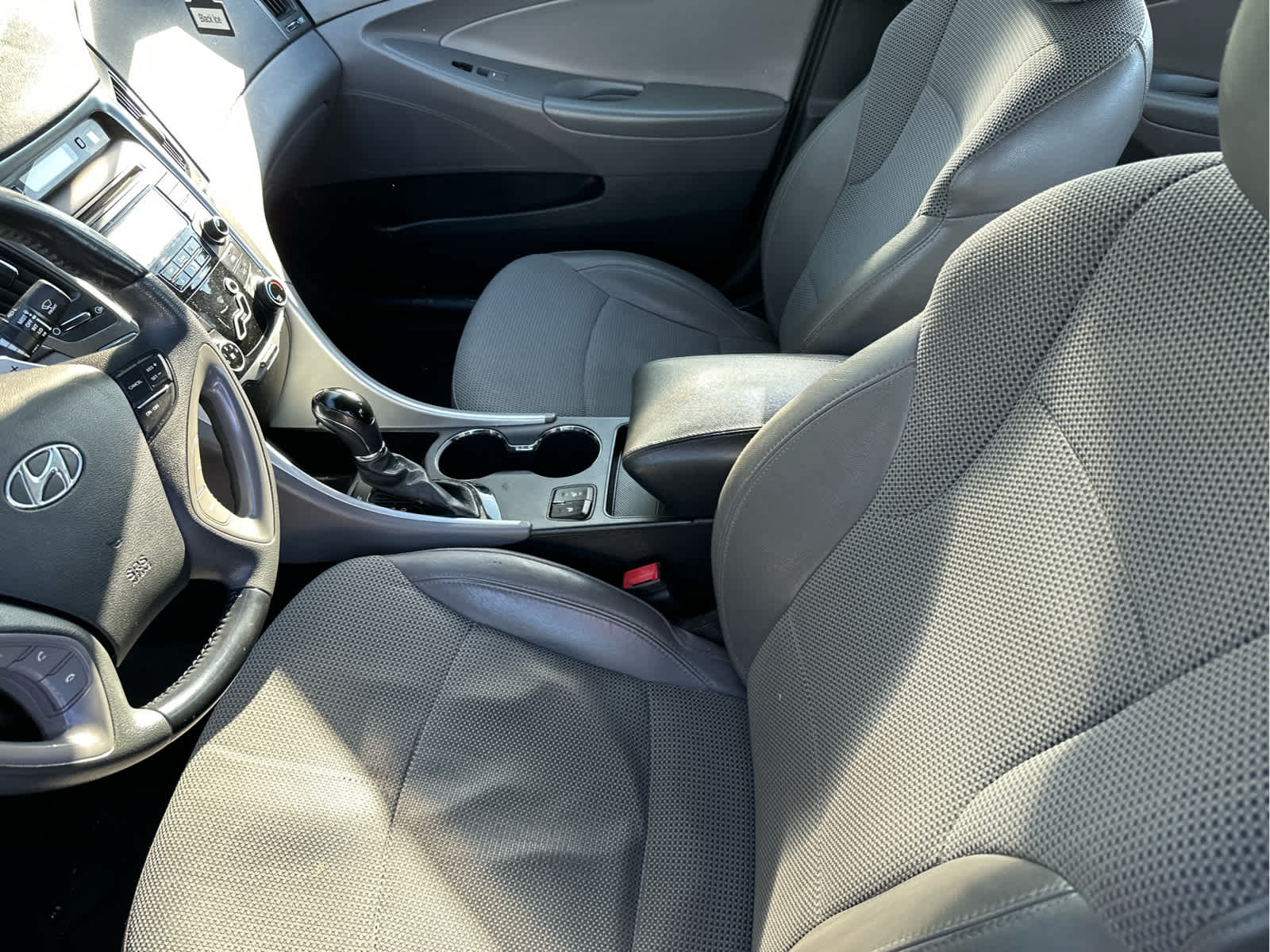 2013 Hyundai SONATA SE