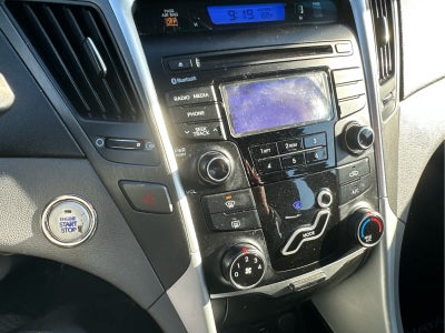 2013 Hyundai SONATA SE