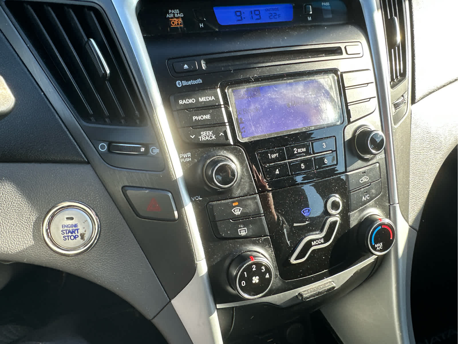 2013 Hyundai SONATA SE