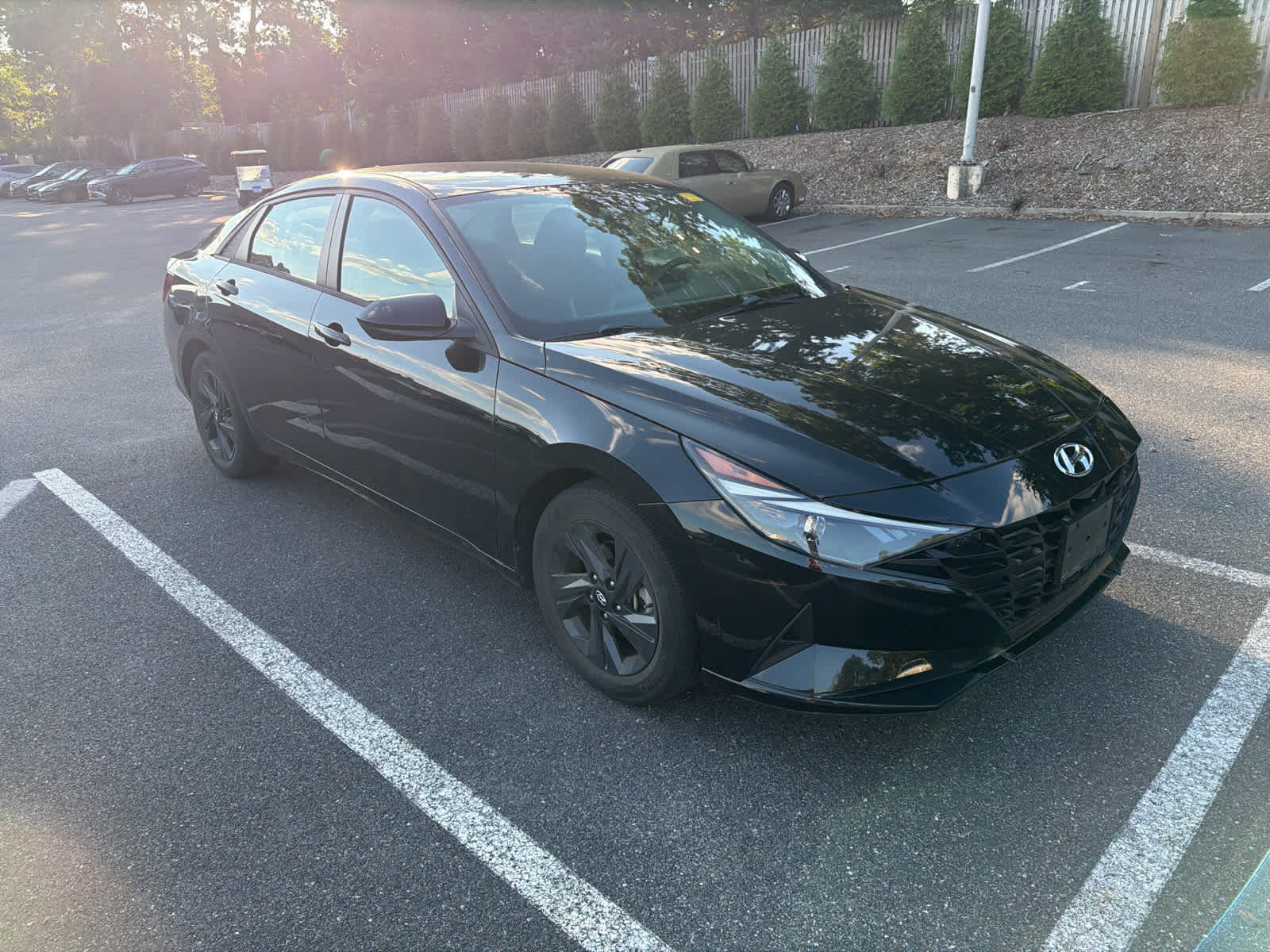 2022 Hyundai ELANTRA SEL