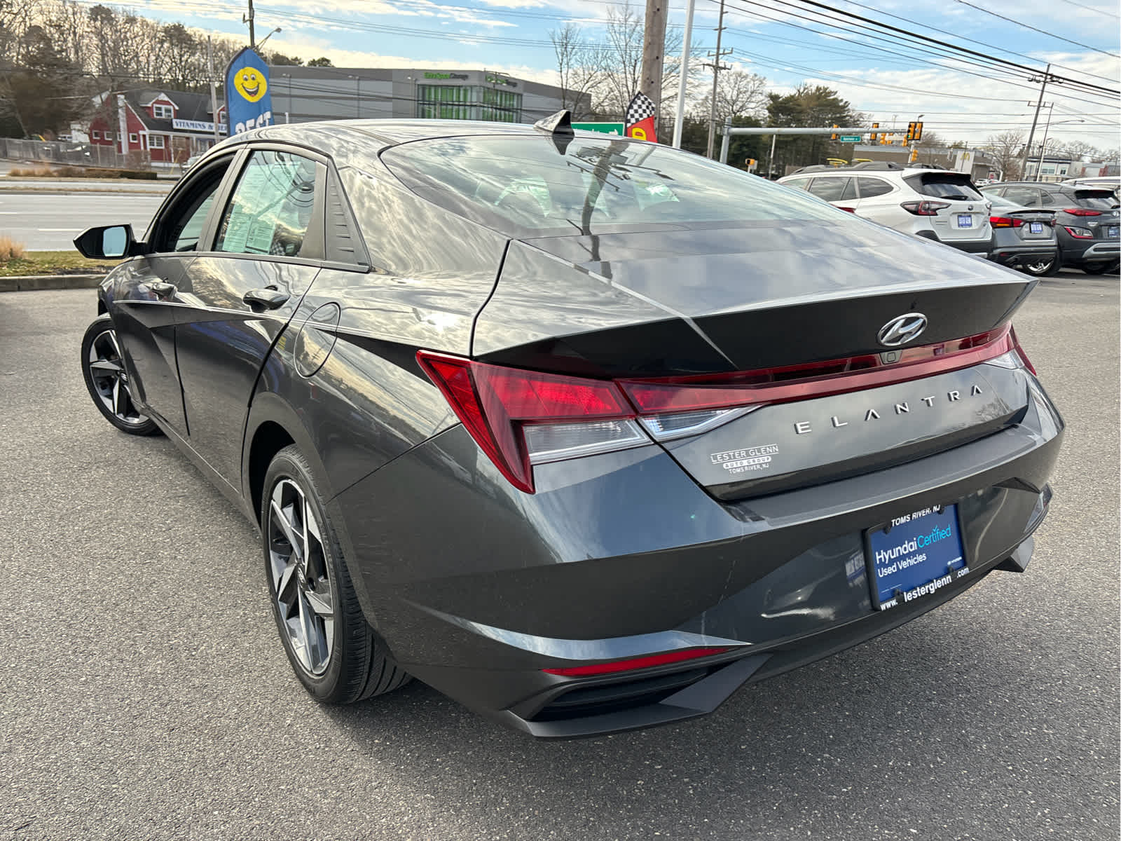 2023 Hyundai ELANTRA SEL