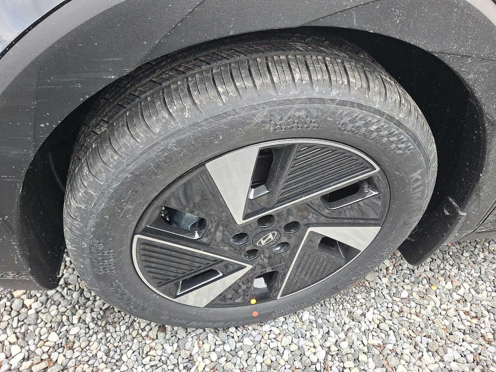 2026 Hyundai IONIQ 5 SE