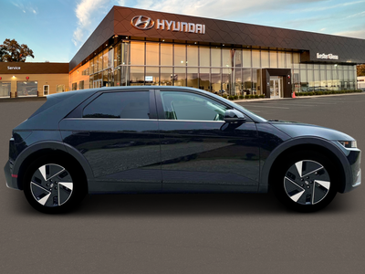 2026 Hyundai IONIQ 5 SE