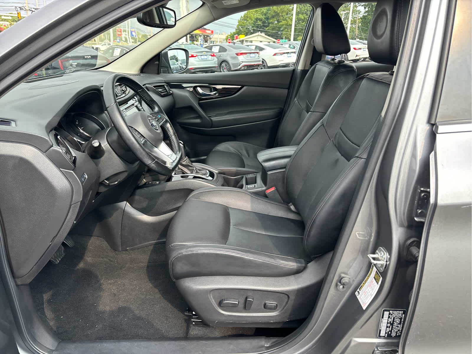 2021 Nissan Rogue Sport SL