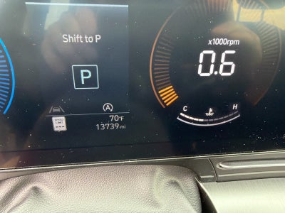 2024 Hyundai KONA SE