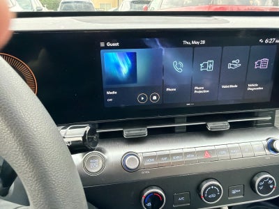 2024 Hyundai KONA SE