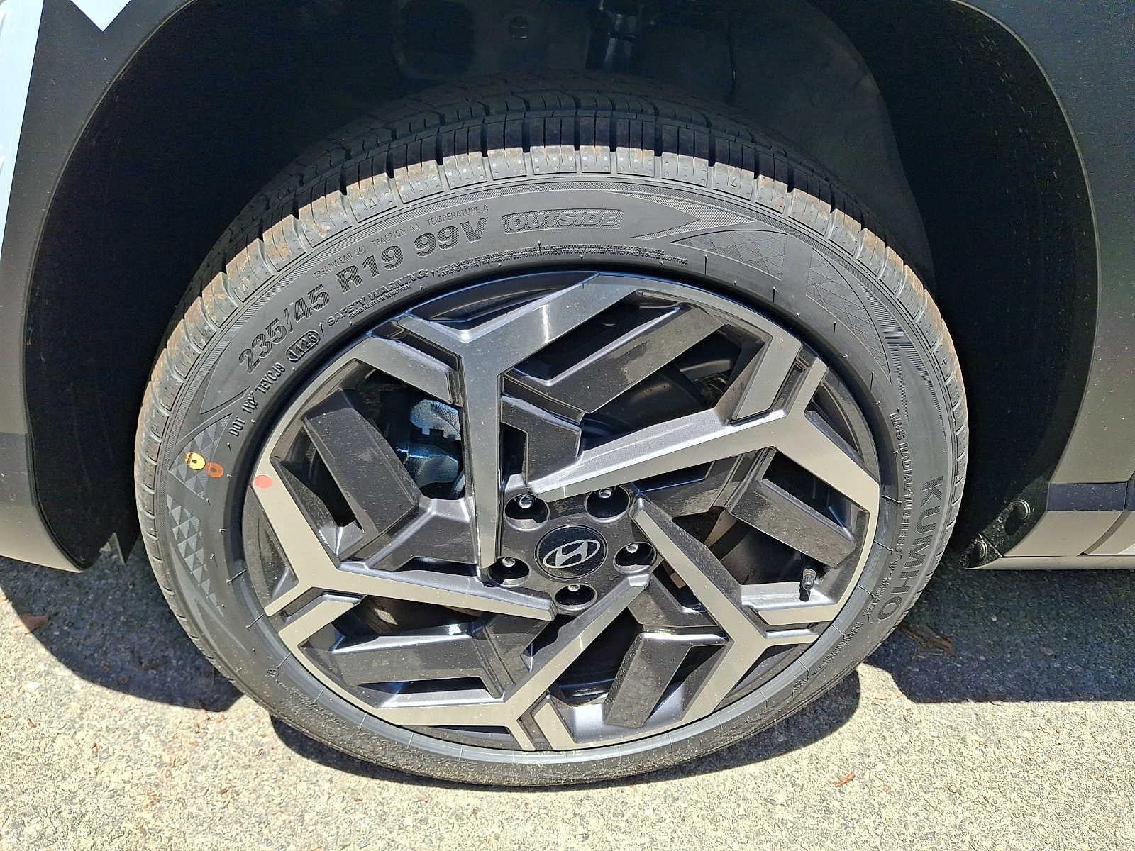 2026 Hyundai KONA SEL Premium AWD