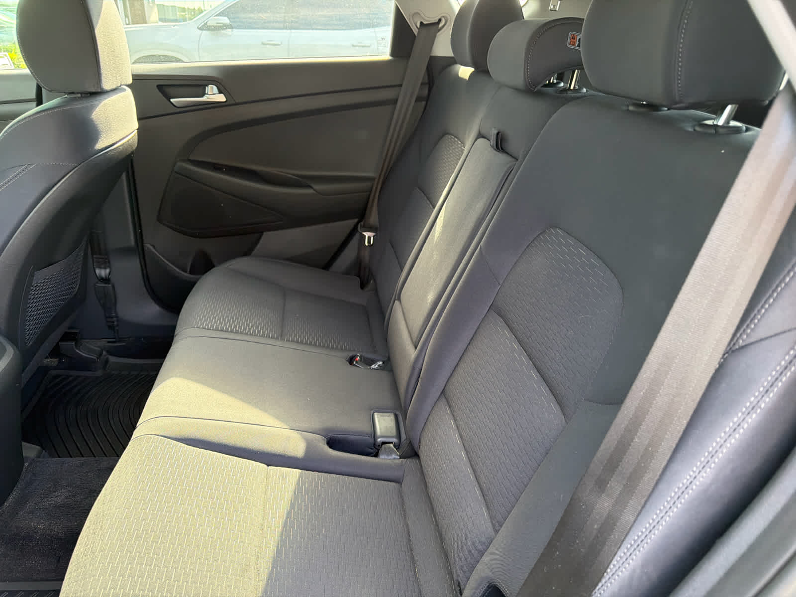 2021 Hyundai TUCSON SE