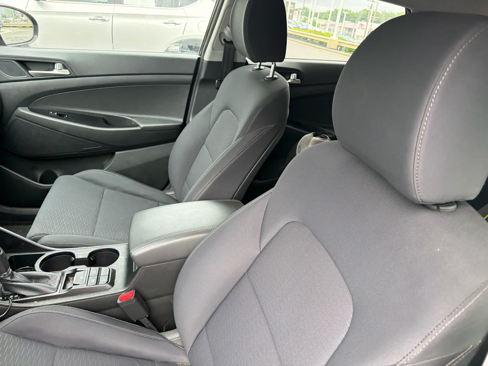 2020 Hyundai TUCSON SE