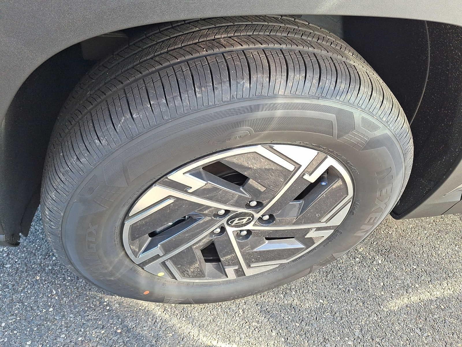 2026 Hyundai TUCSON HYBRID Blue SE