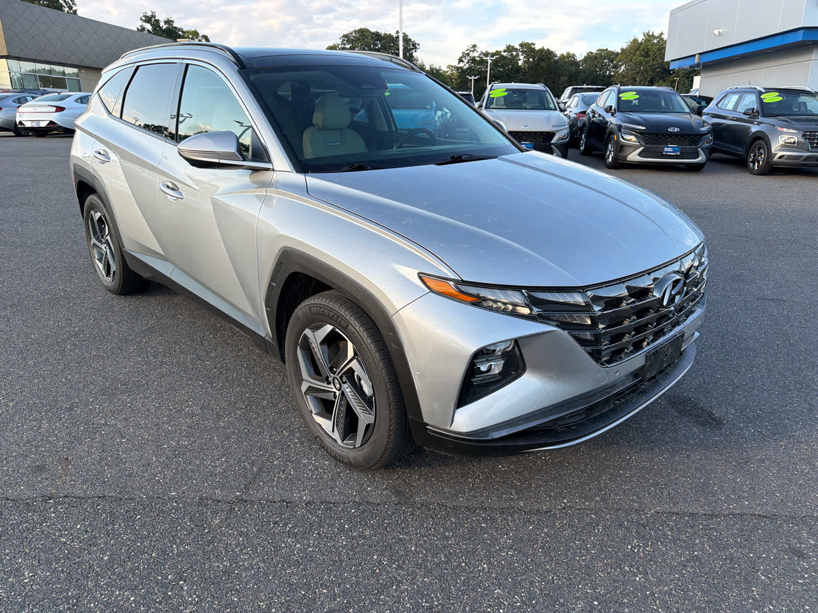 2024 Hyundai TUCSON HYBRID Limited