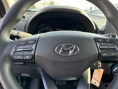 2023 Hyundai KONA SE
