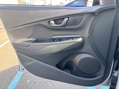 2023 Hyundai KONA SE