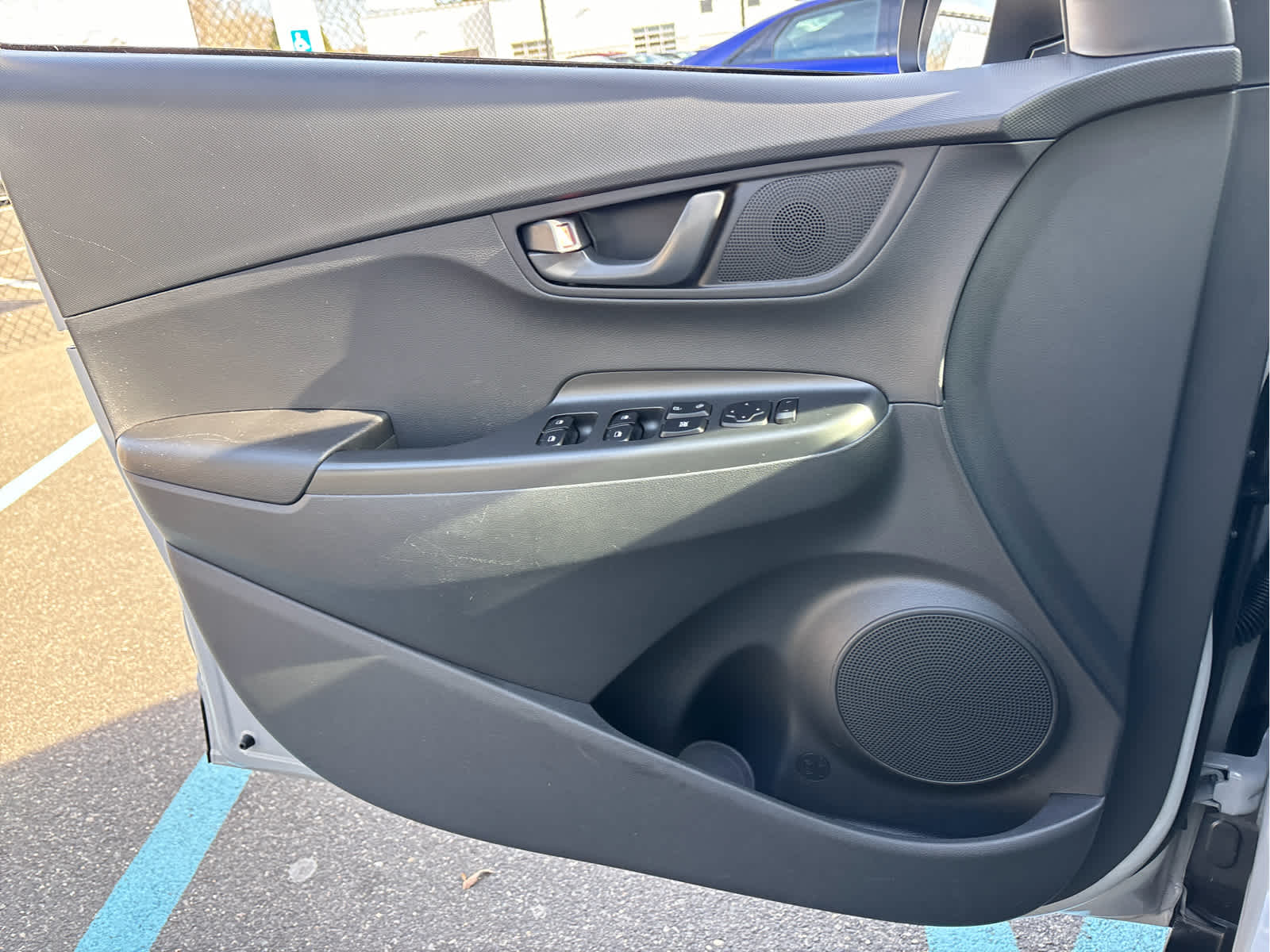 2023 Hyundai KONA SE