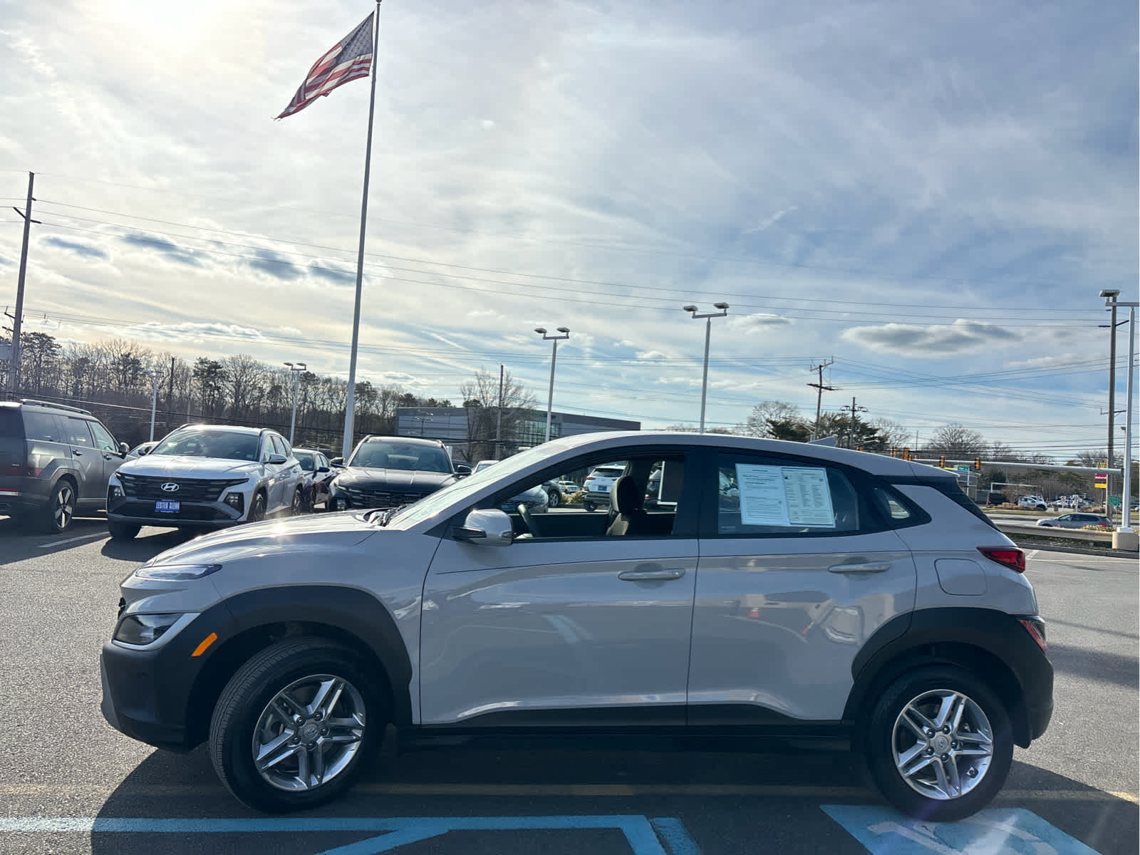 2023 Hyundai KONA SE