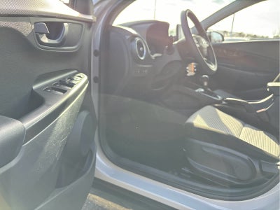 2023 Hyundai KONA SE