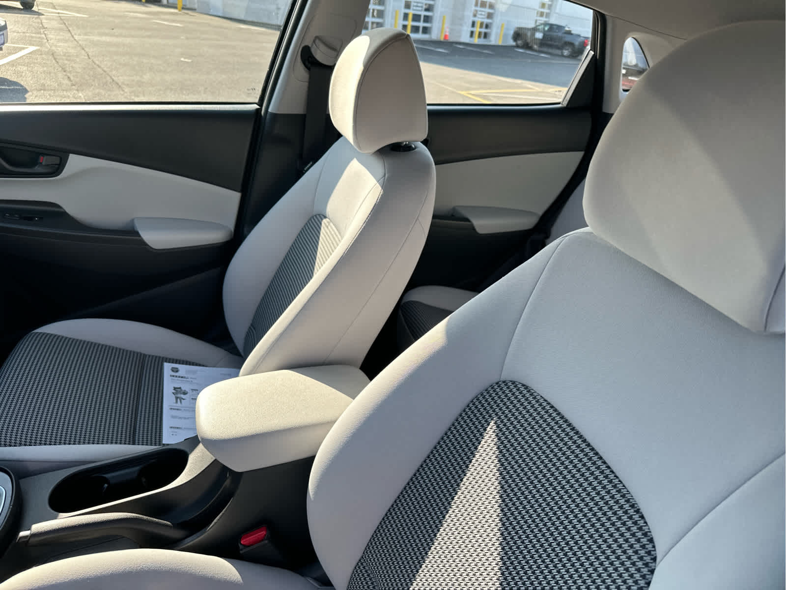 2023 Hyundai KONA SE