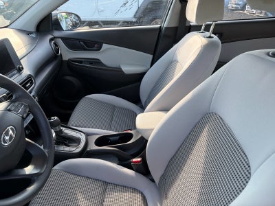 2023 Hyundai KONA SE