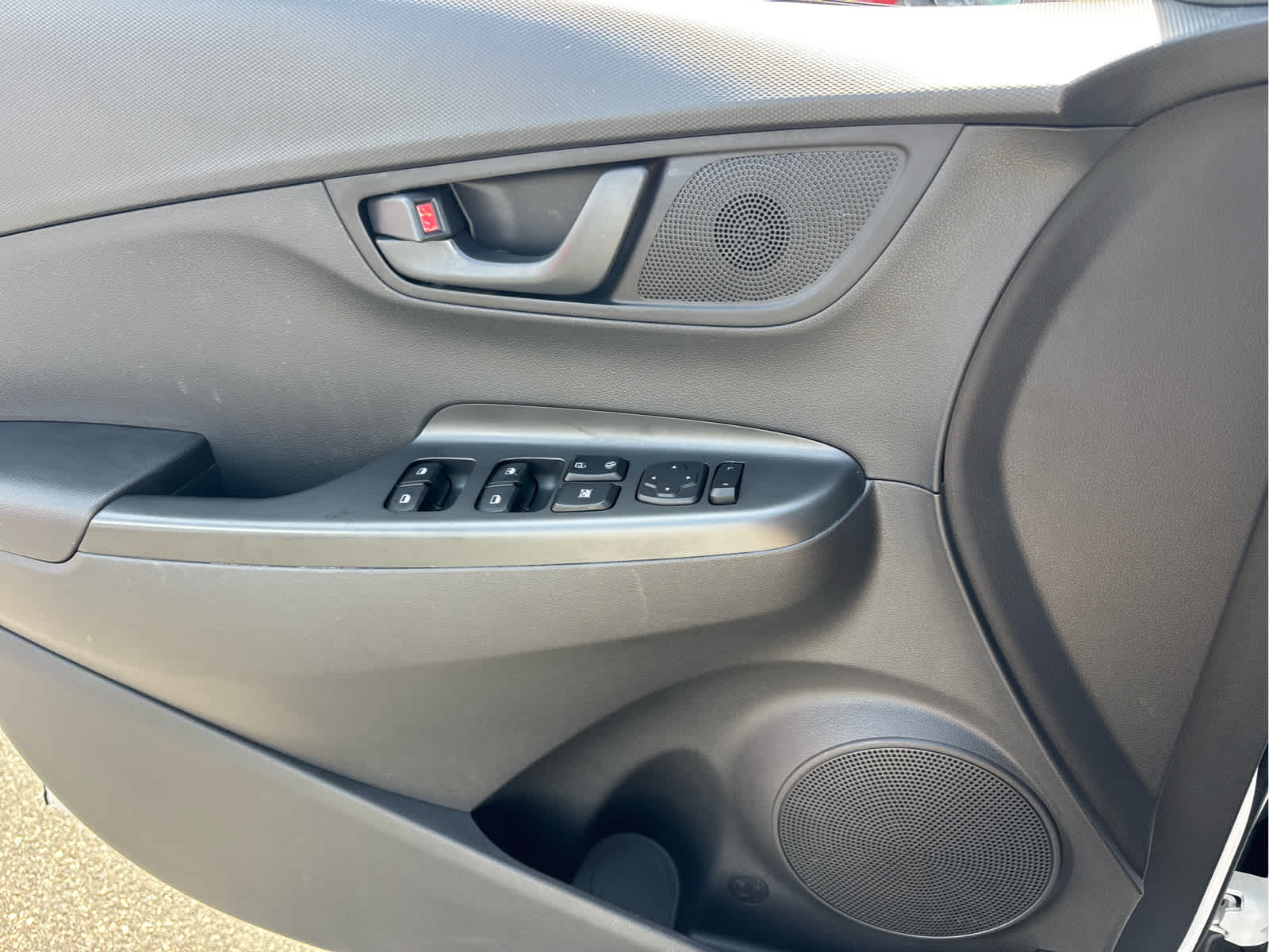 2023 Hyundai KONA SE