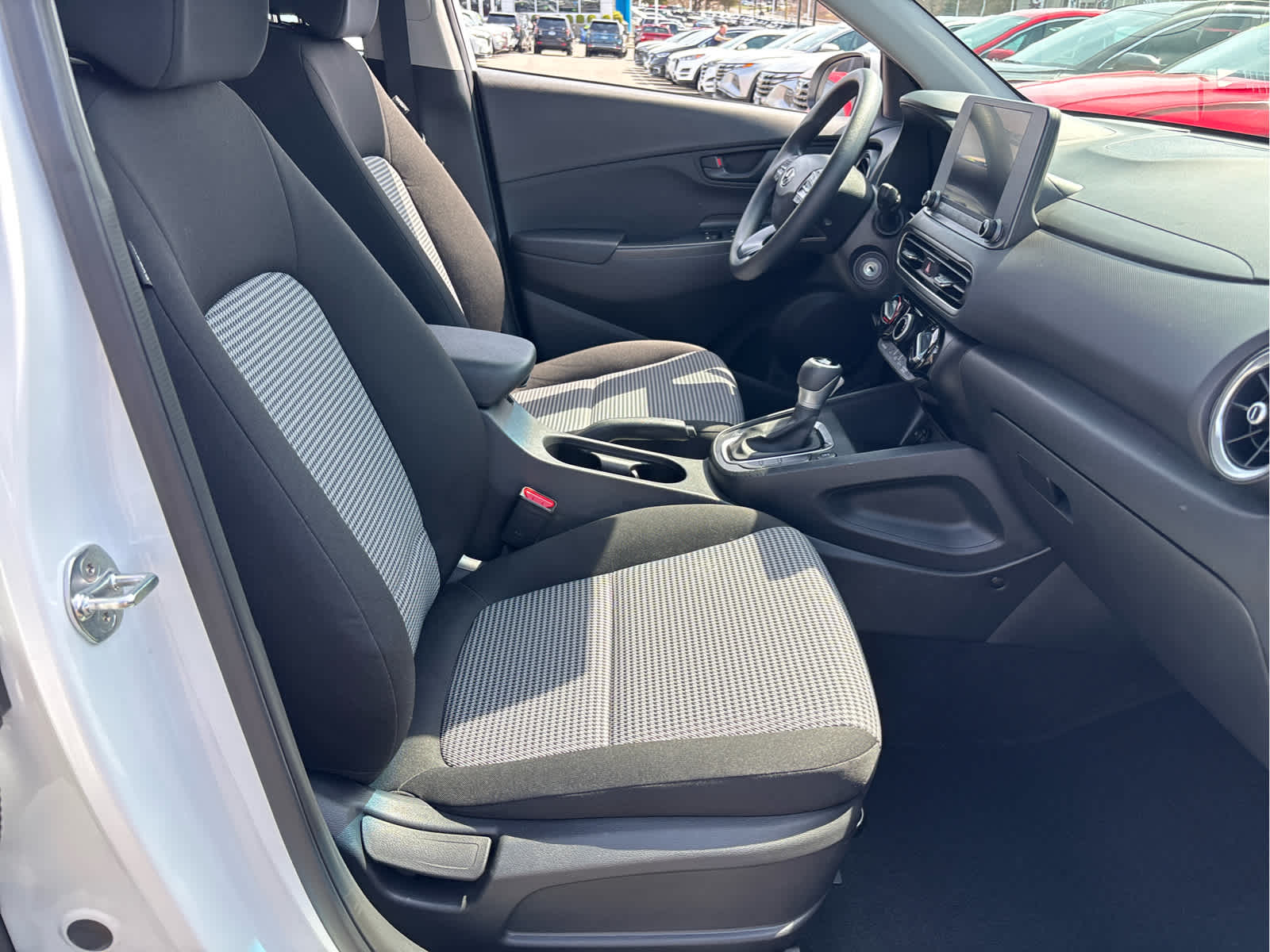 2023 Hyundai KONA SE