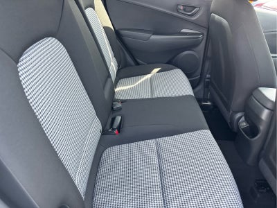 2023 Hyundai KONA SE