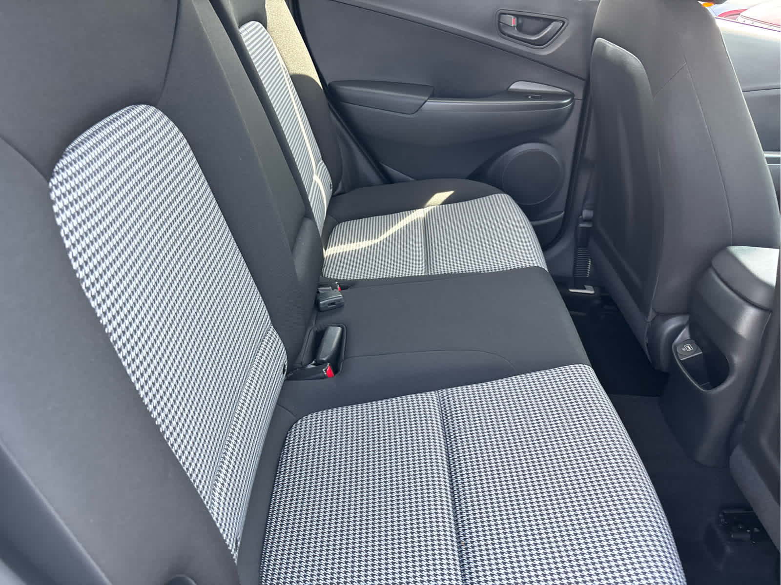 2023 Hyundai KONA SE