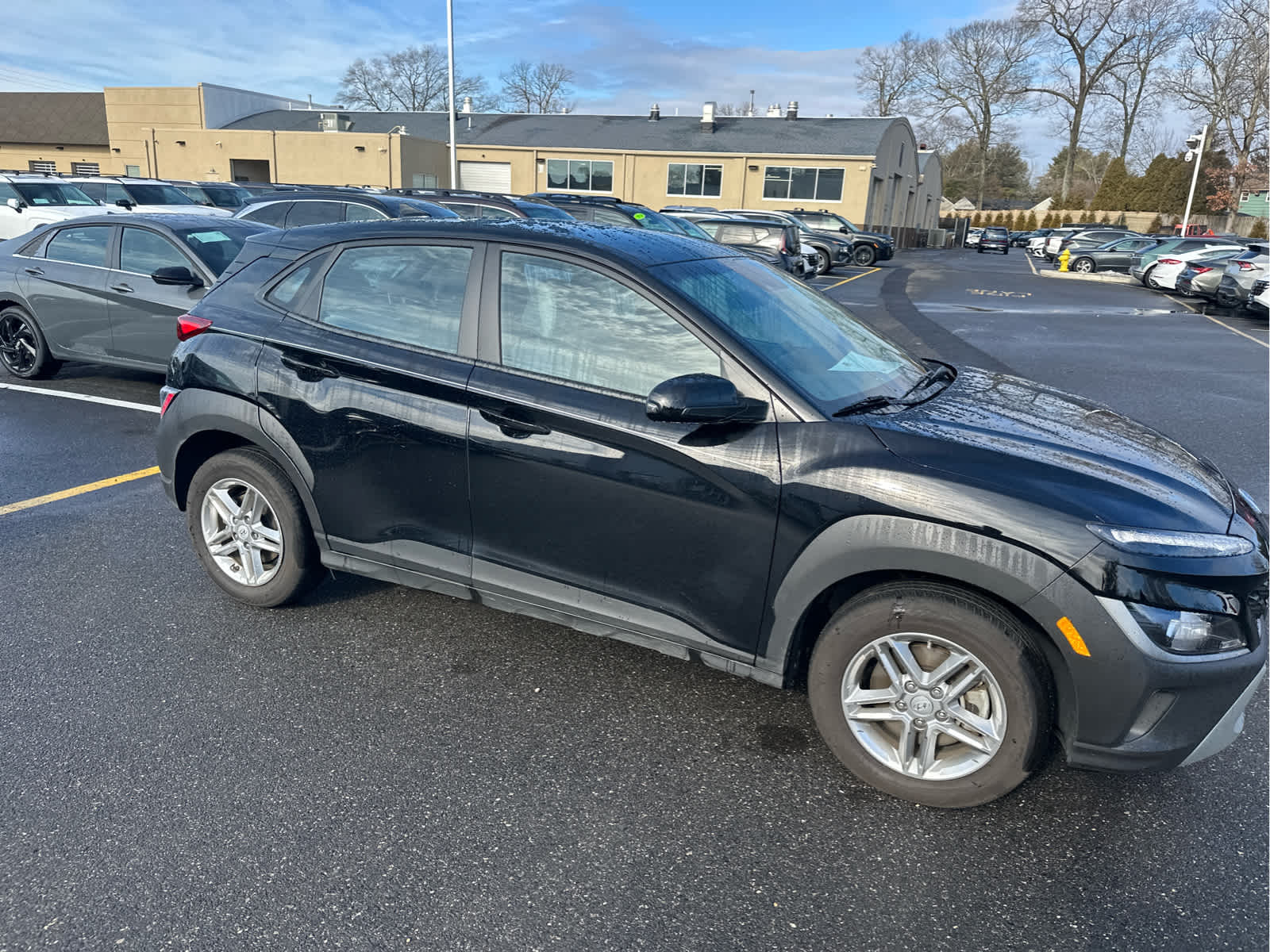 2023 Hyundai KONA SE