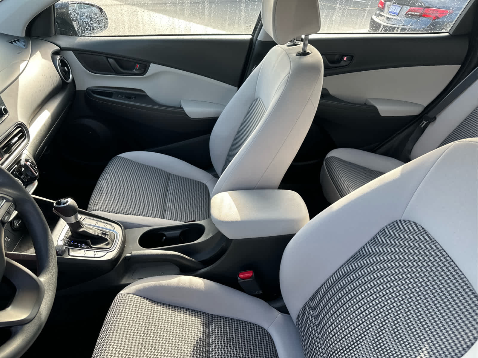 2023 Hyundai KONA SE