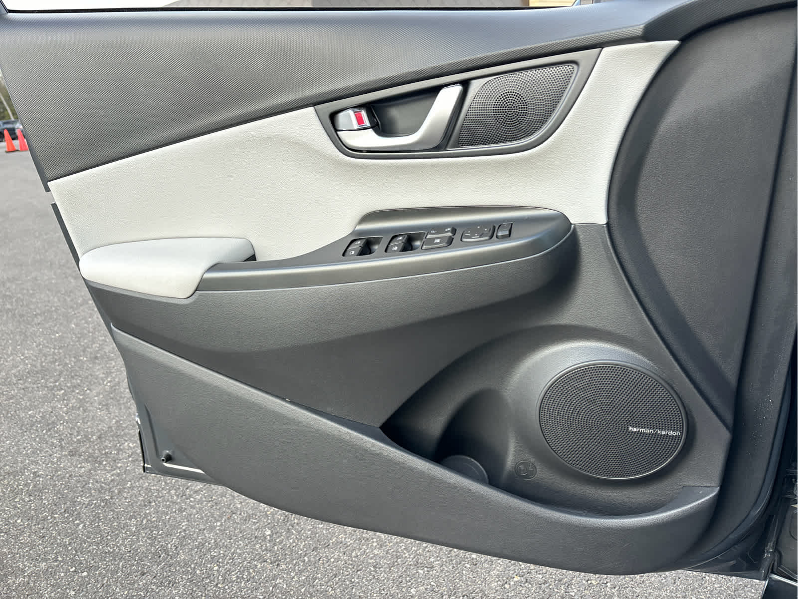 2023 Hyundai KONA Limited