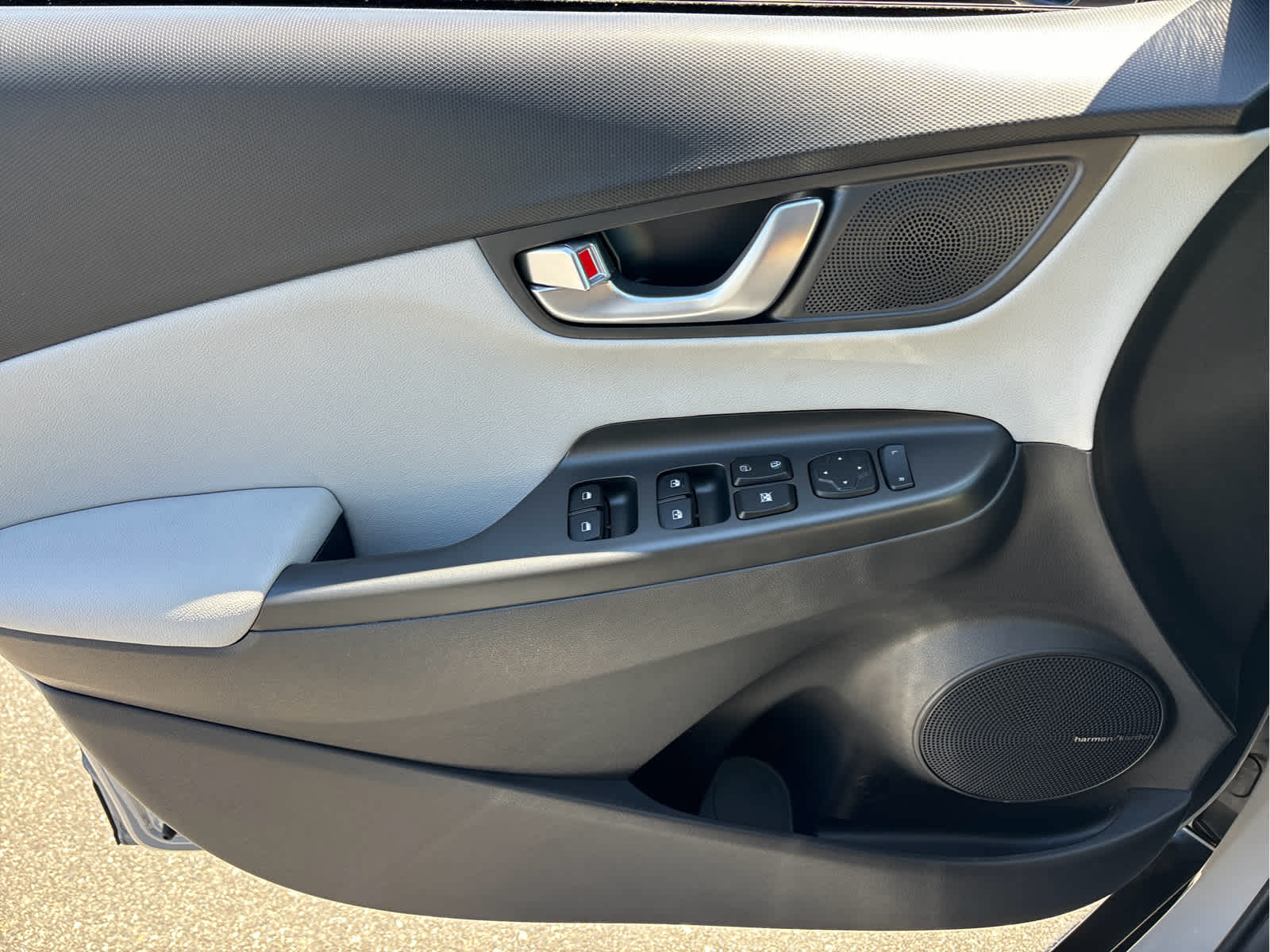 2023 Hyundai KONA Limited