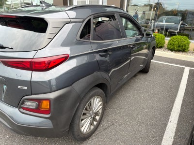 2021 Hyundai KONA SEL Plus