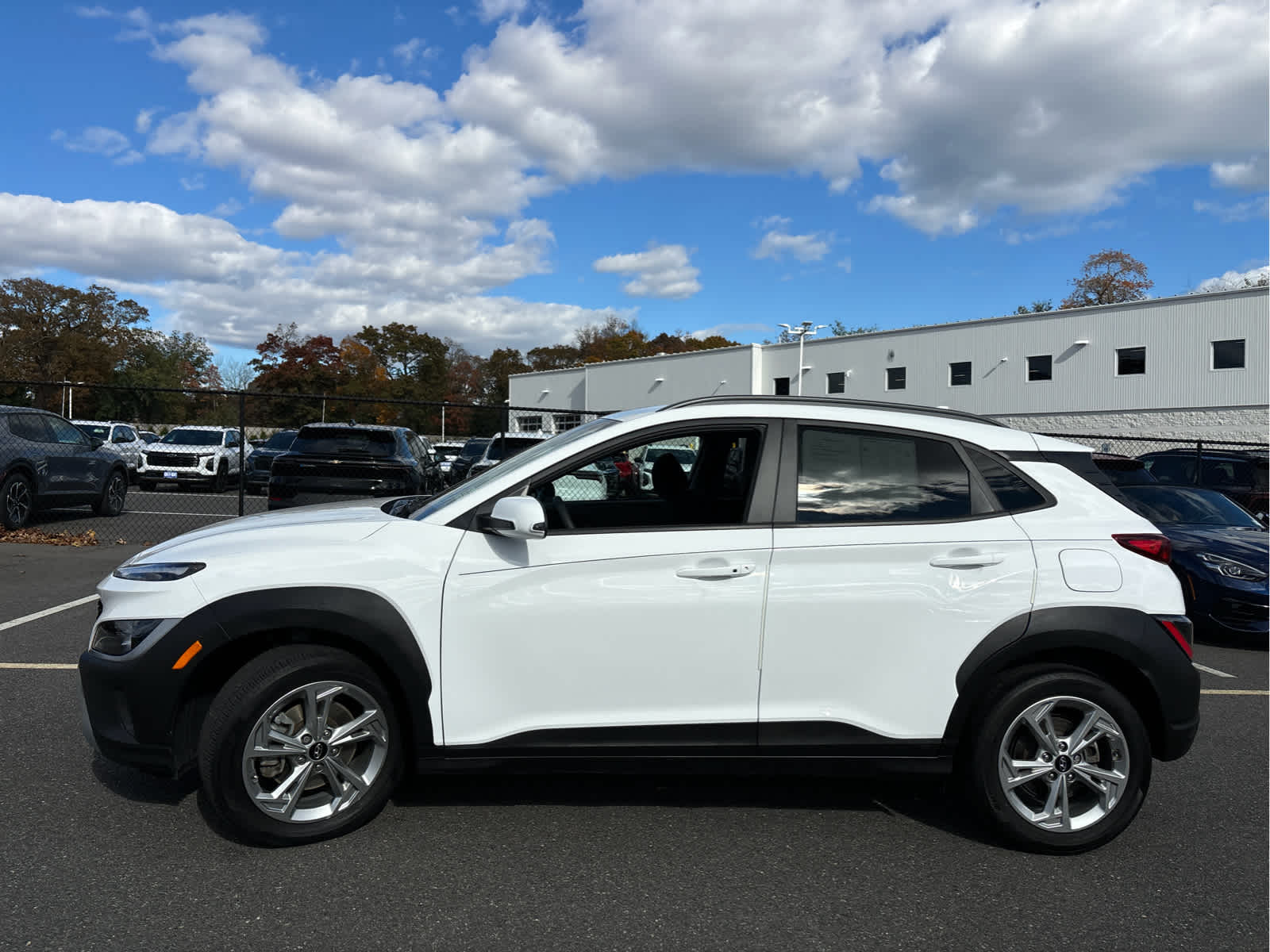 2023 Hyundai KONA SEL