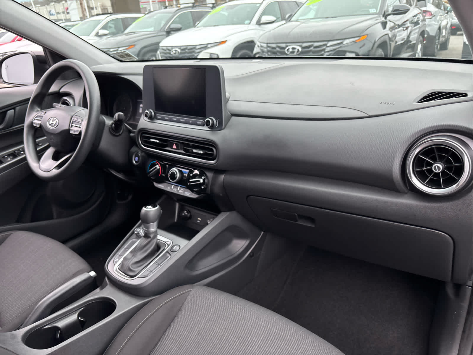 2023 Hyundai KONA SEL