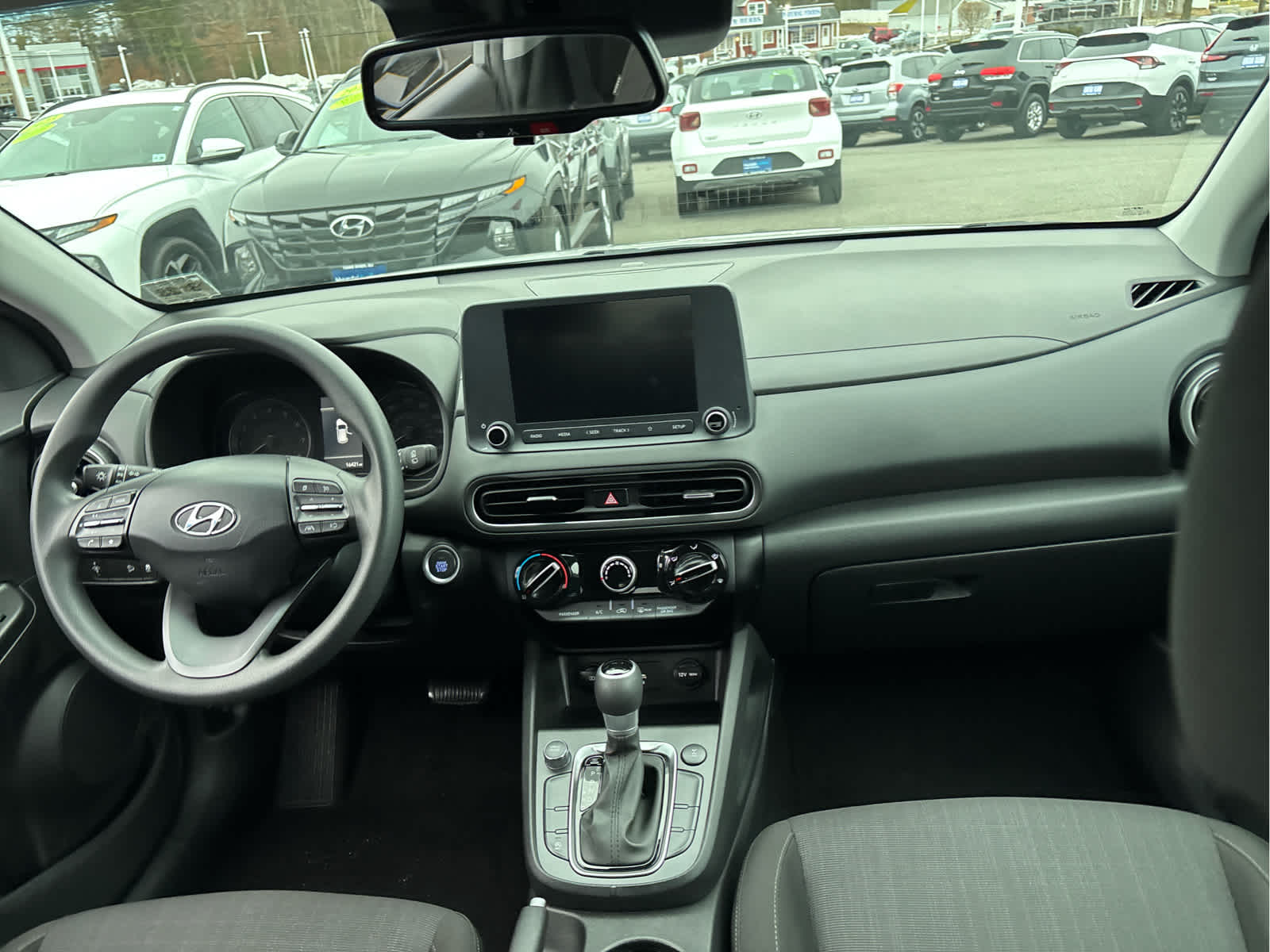 2023 Hyundai KONA SEL