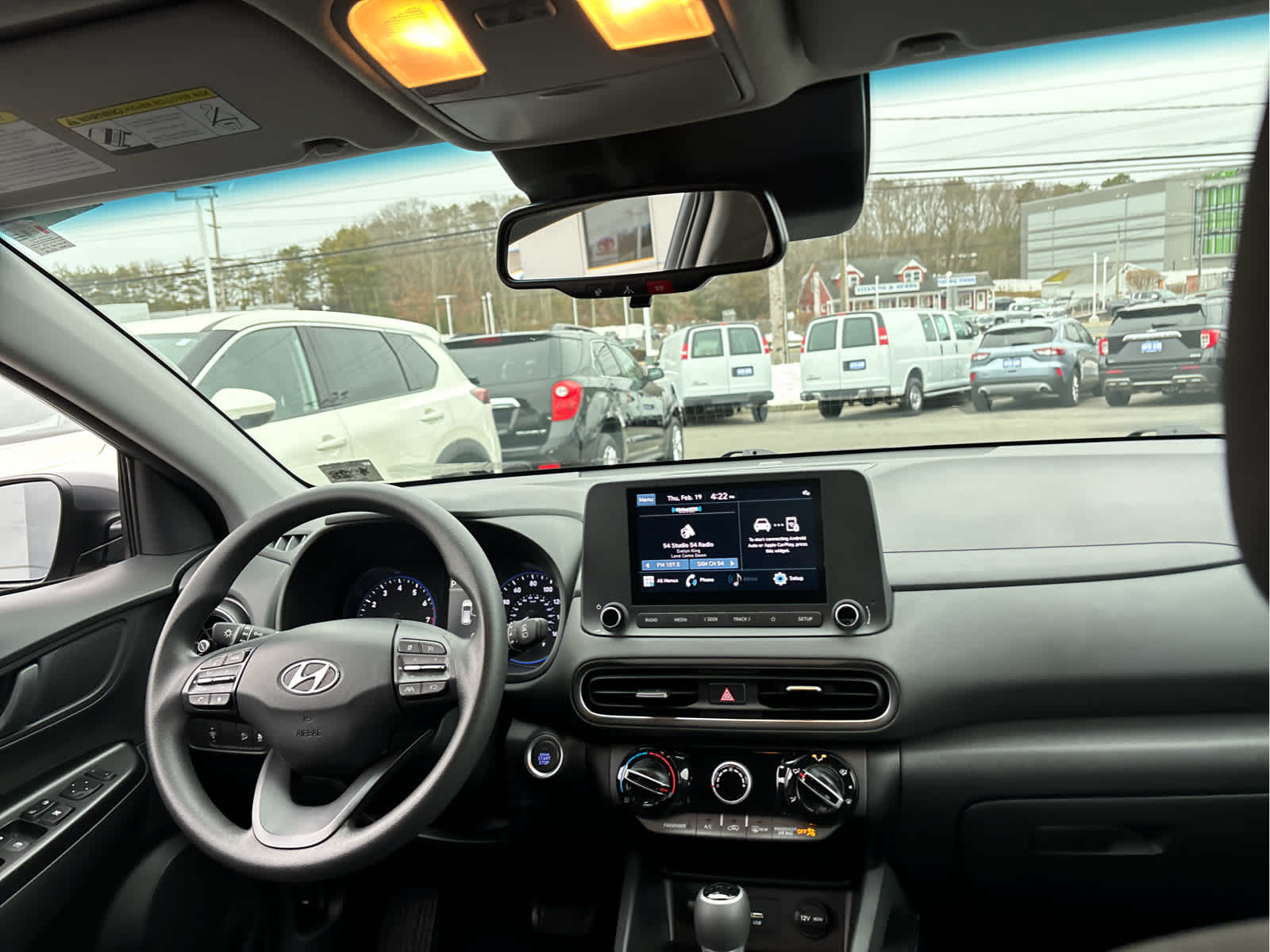 2023 Hyundai KONA SEL