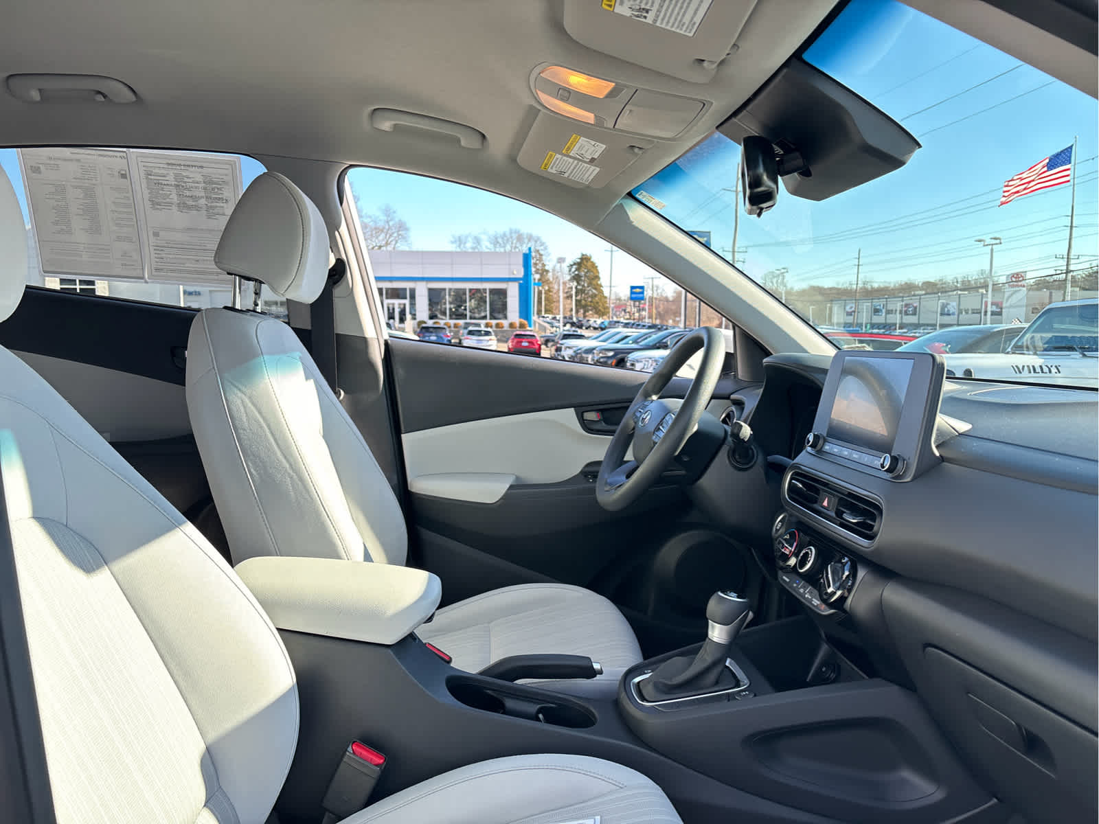 2023 Hyundai KONA SEL