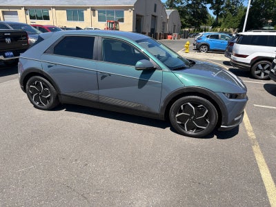 2022 Hyundai IONIQ 5 SE