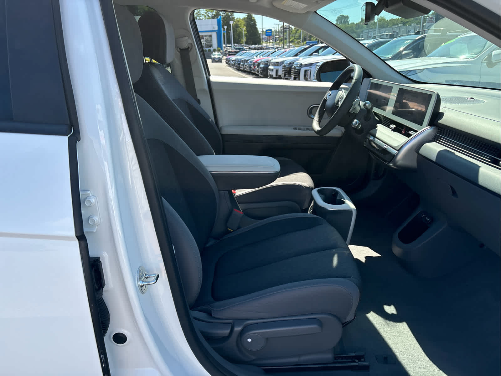 2024 Hyundai IONIQ 5 SEL