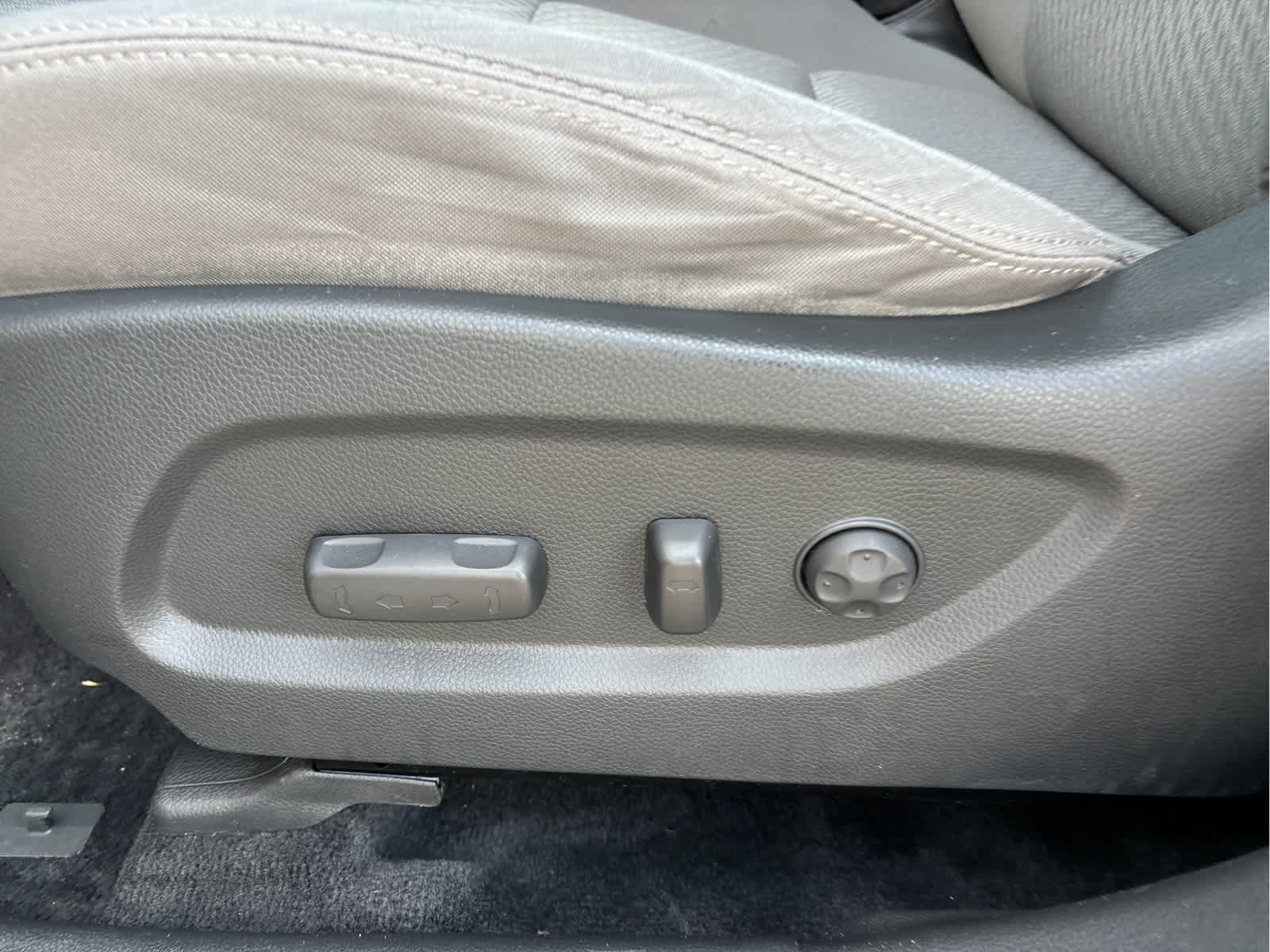 2018 Hyundai SANTA FE SE