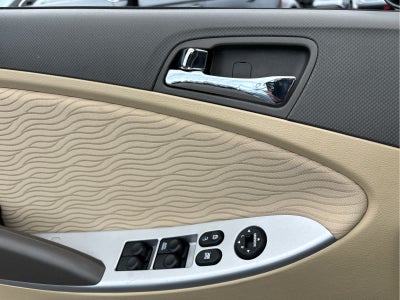 2012 Hyundai ACCENT GLS