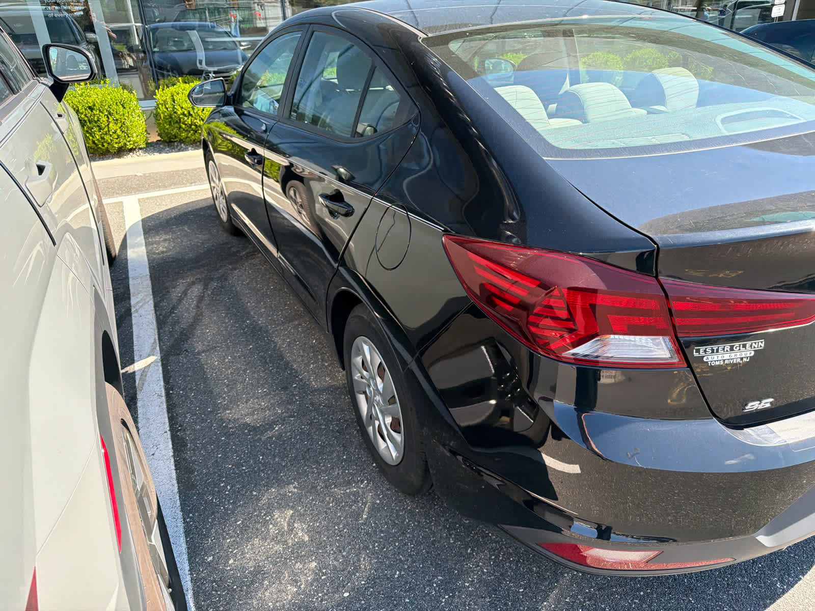 2019 Hyundai ELANTRA SE