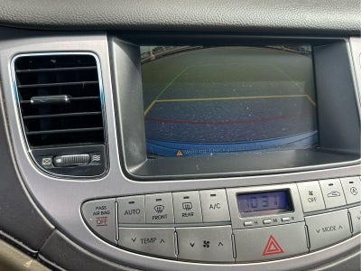 2011 Hyundai GENESIS 4Dr Sdn V8