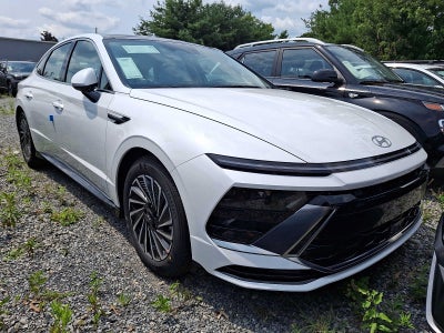 2026 Hyundai SONATA HYBRID SEL