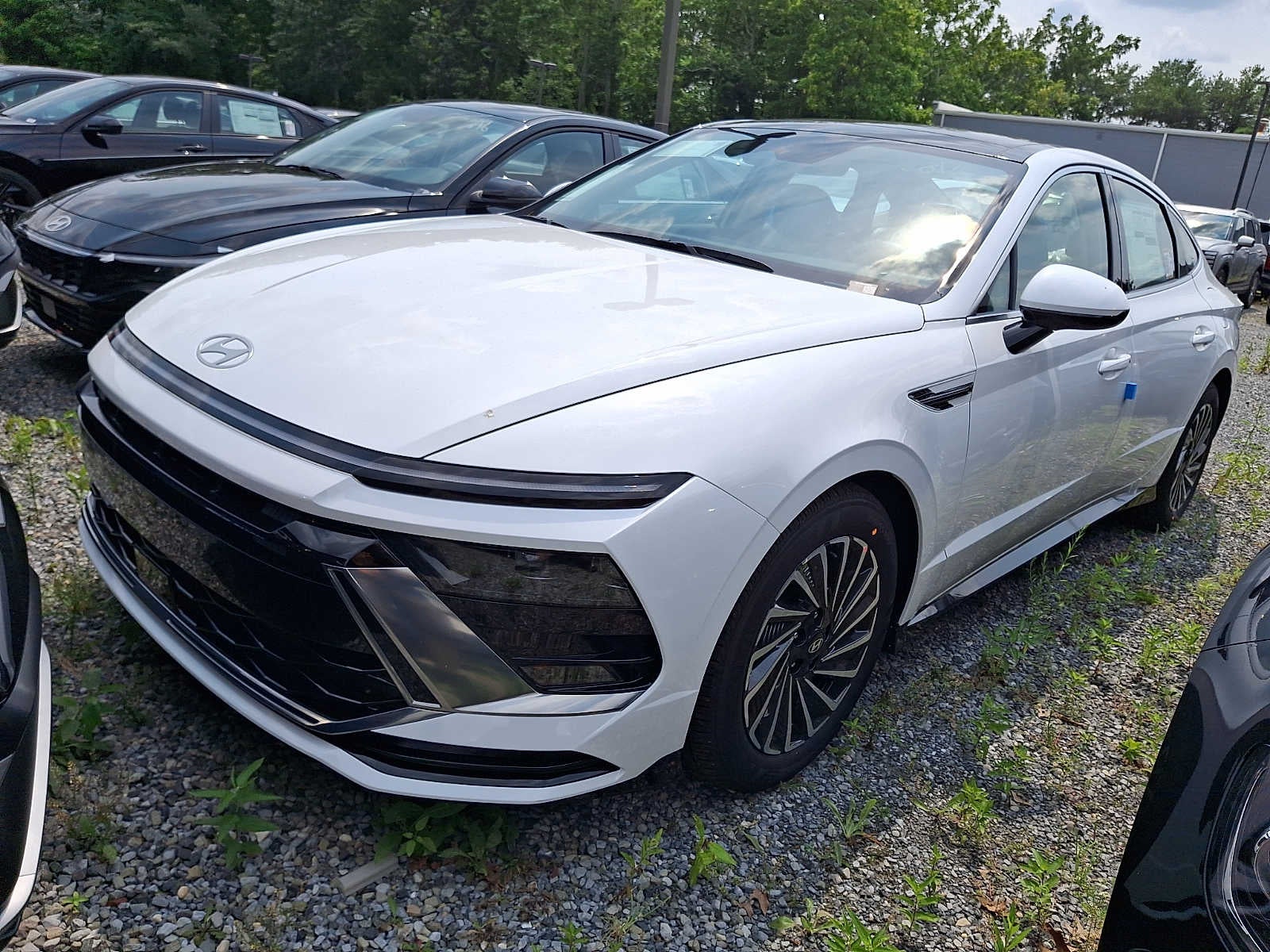 2026 Hyundai SONATA HYBRID SEL