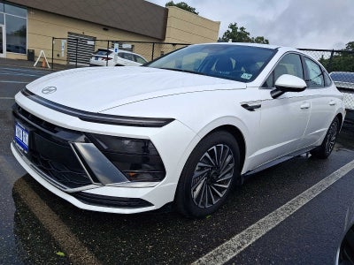 2025 Hyundai SONATA HYBRID SEL