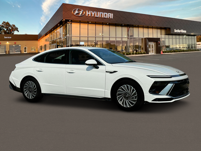 2025 Hyundai SONATA HYBRID SEL